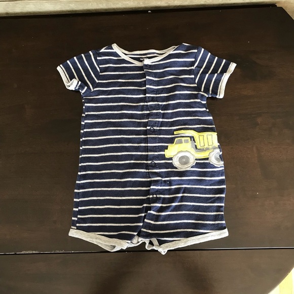 3 24m Carter’s Rompers - Picture 2 of 7